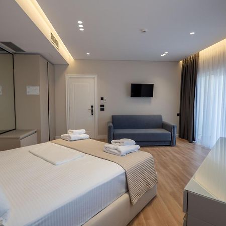 Ami Mar Hotel Sarandë Exteriér fotografie