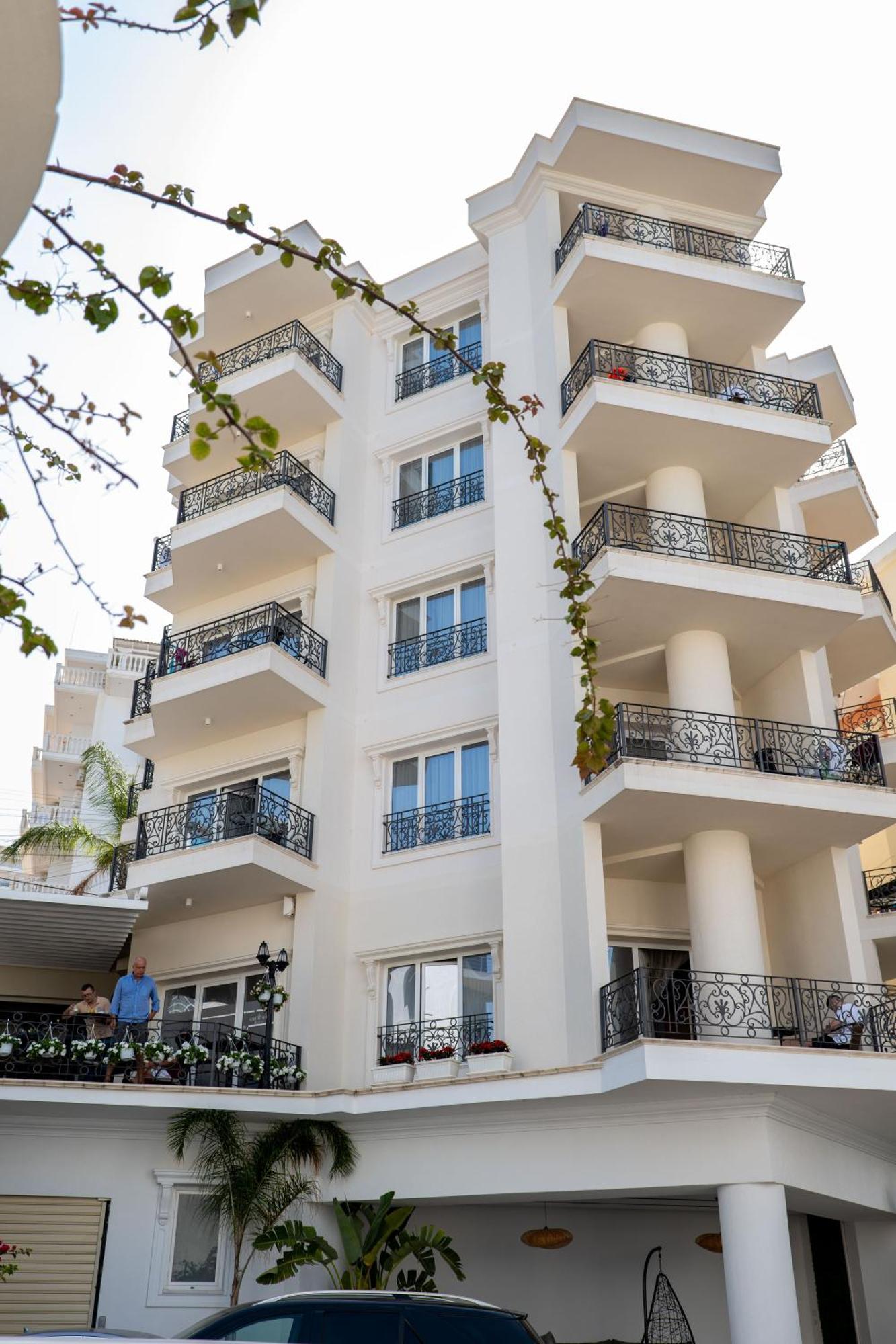 Ami Mar Hotel Sarandë Exteriér fotografie