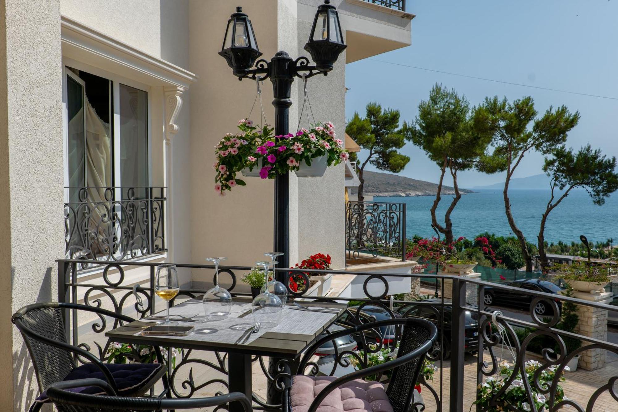 Ami Mar Hotel Sarandë Exteriér fotografie