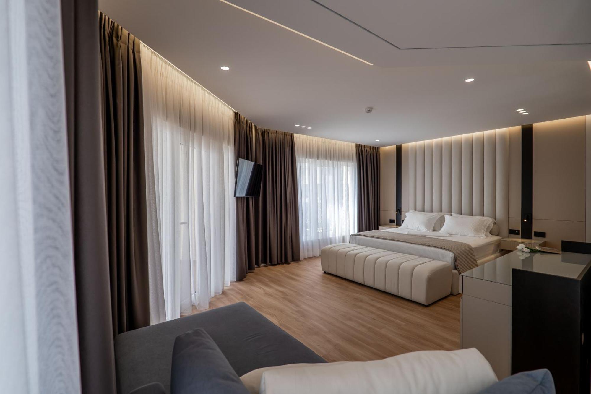 Ami Mar Hotel Sarandë Exteriér fotografie