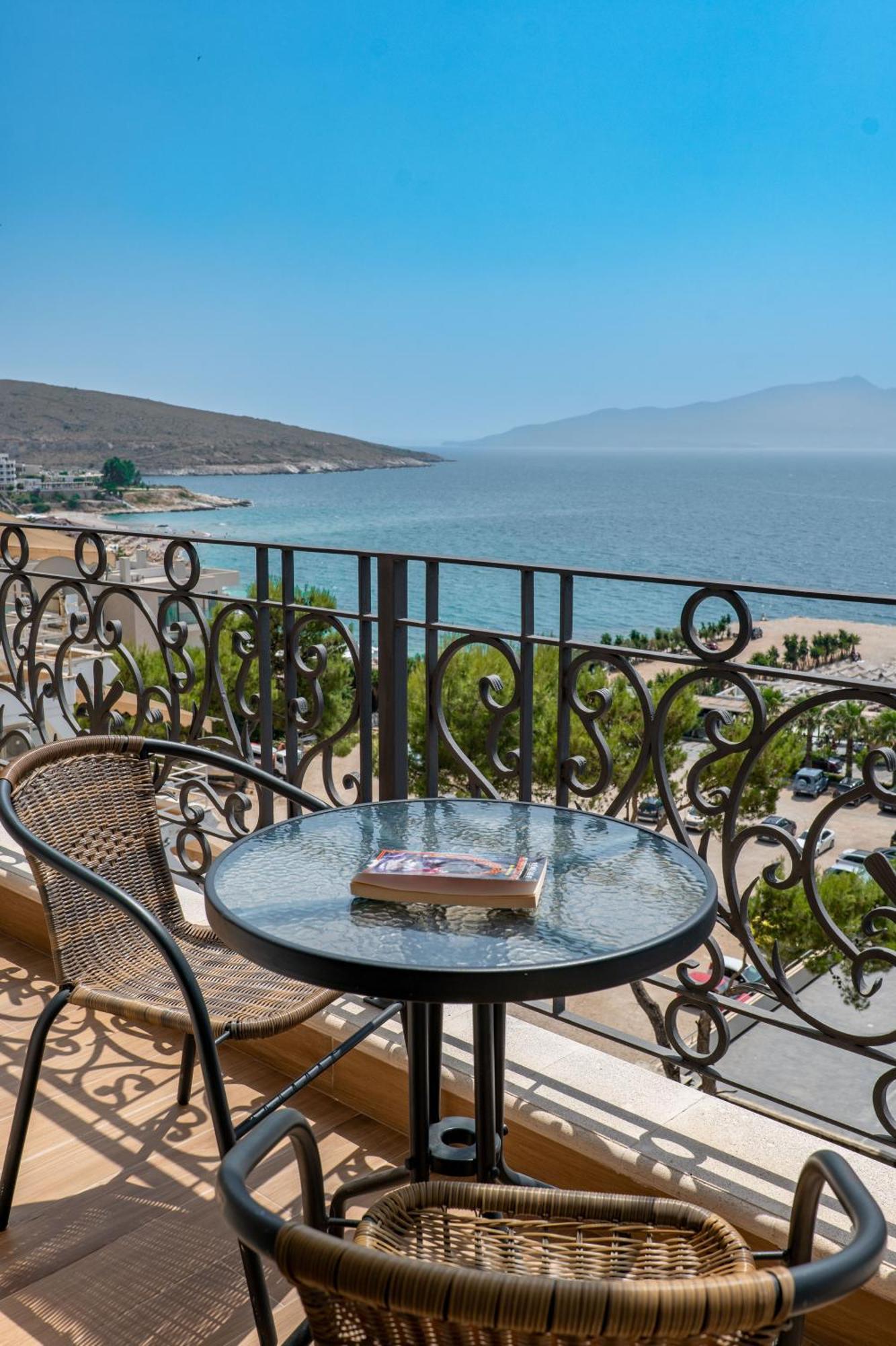 Ami Mar Hotel Sarandë Exteriér fotografie