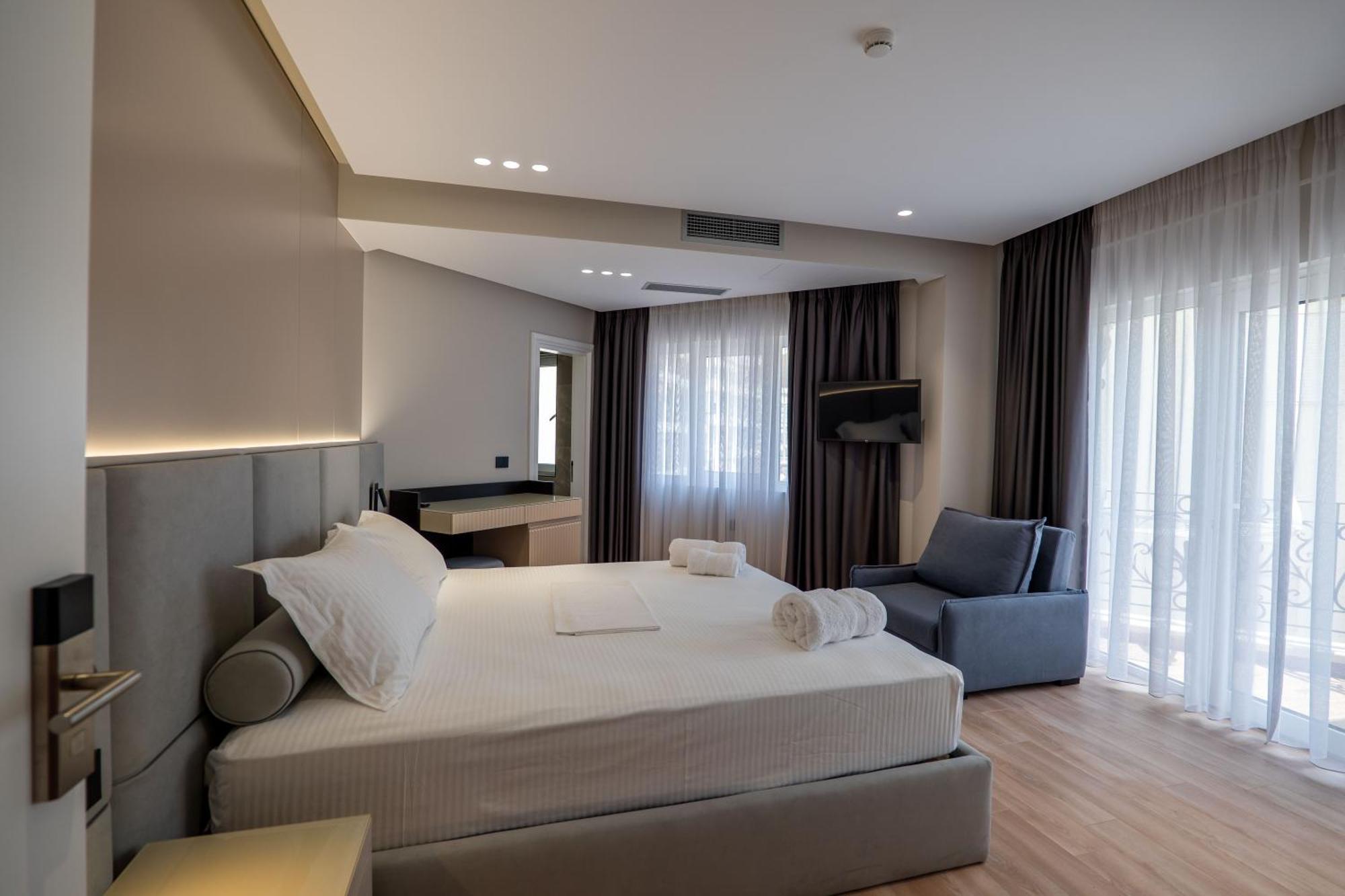 Ami Mar Hotel Sarandë Exteriér fotografie
