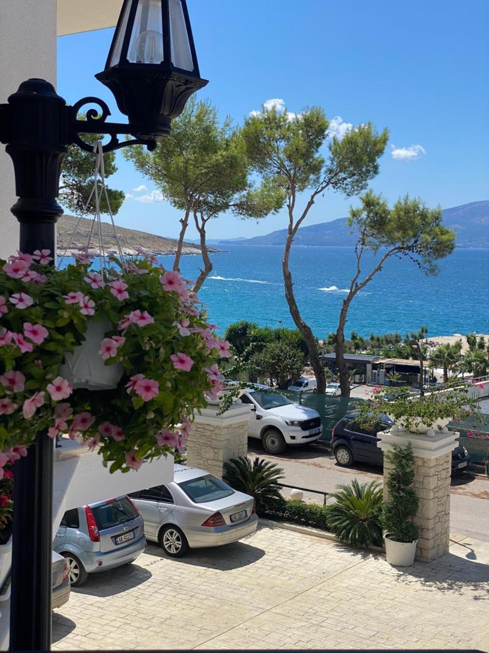 Ami Mar Hotel Sarandë Exteriér fotografie