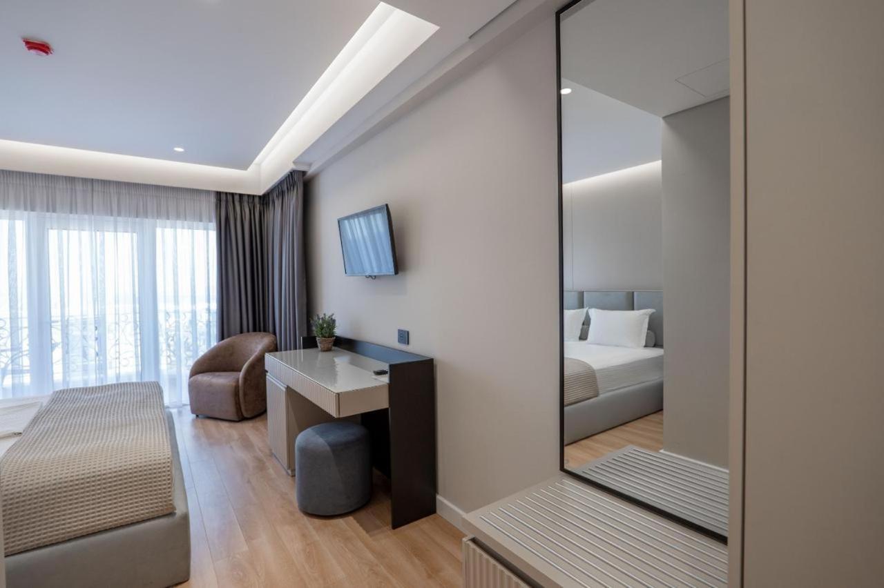 Ami Mar Hotel Sarandë Exteriér fotografie